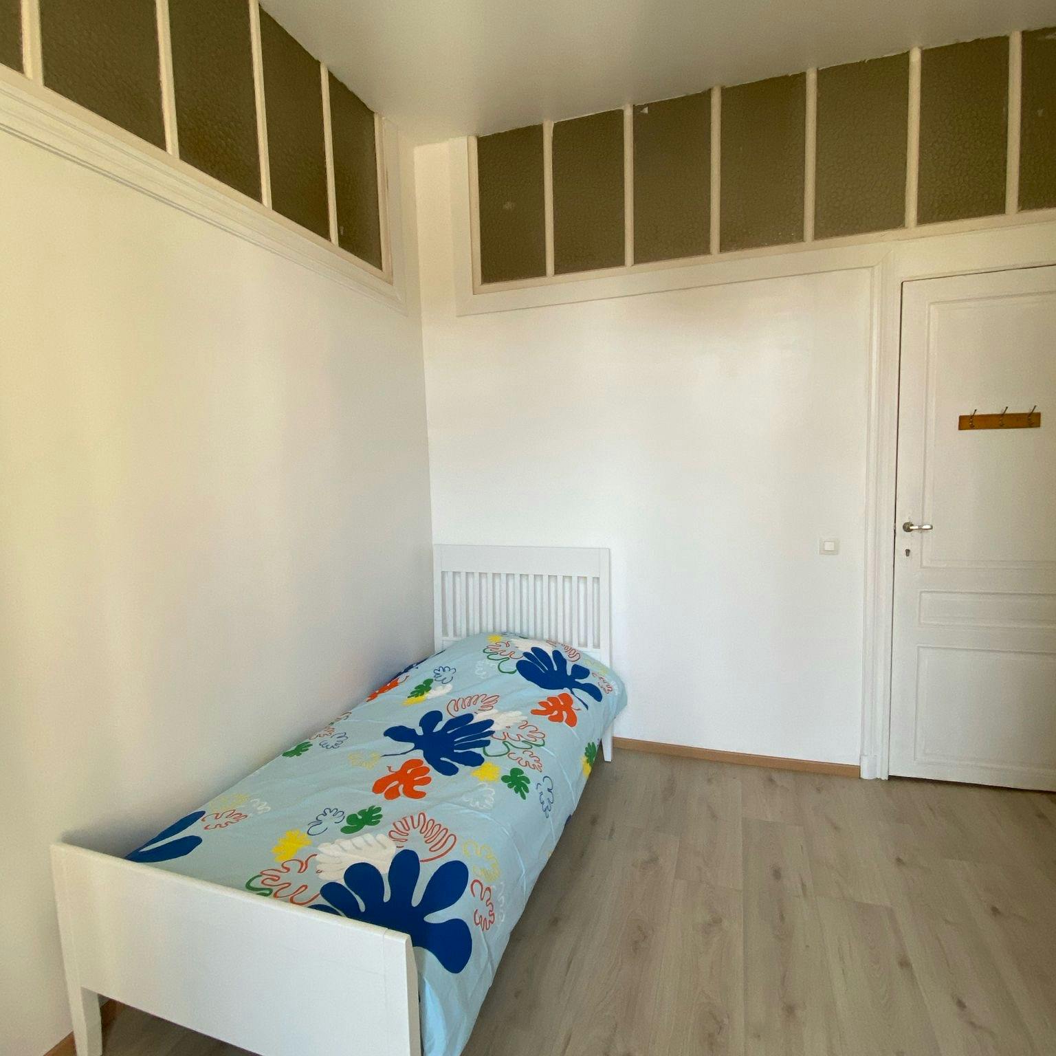 Private room for rent for €495 per month in Brussels, Boulevard Maurice Lemonnier