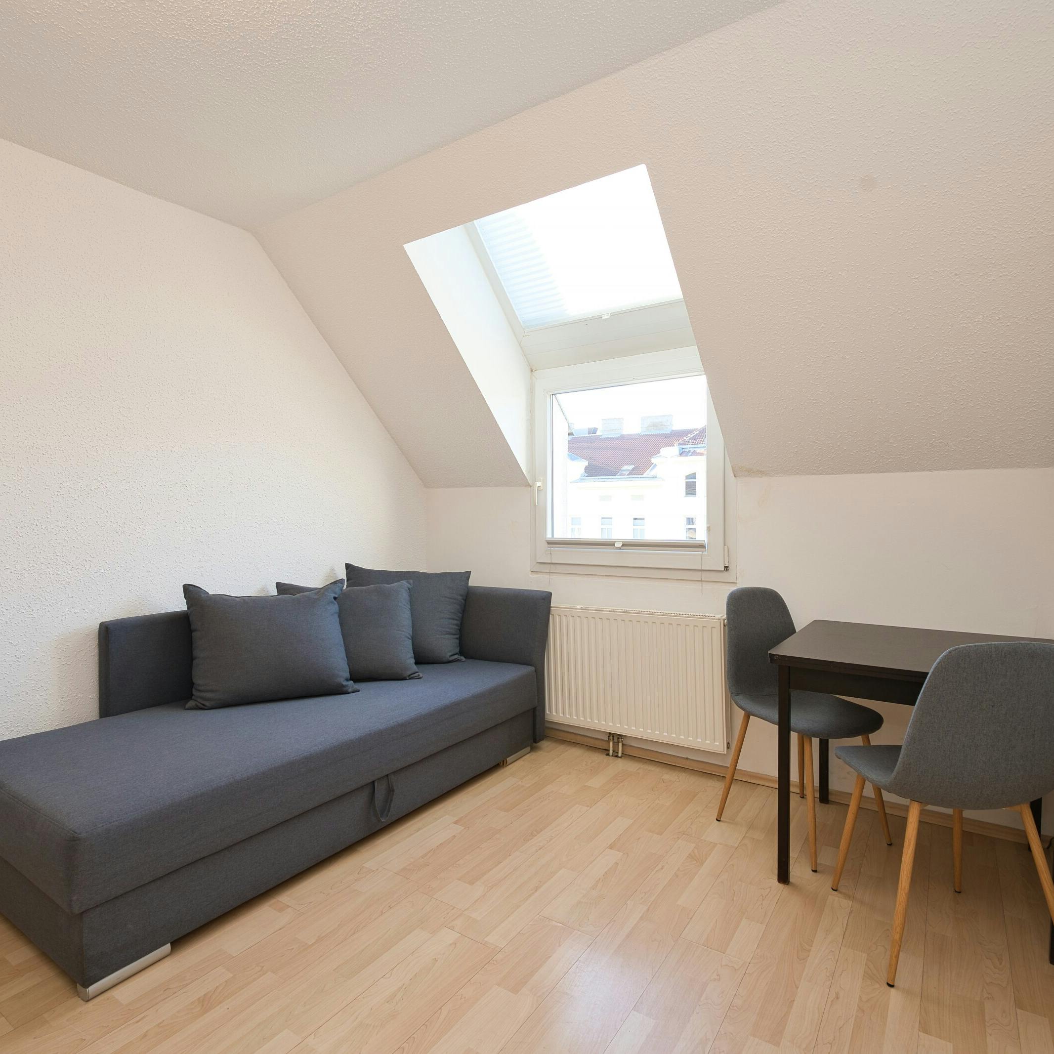 Studio for rent for €680 per month in Vienna, Simmeringer Hauptstraße
